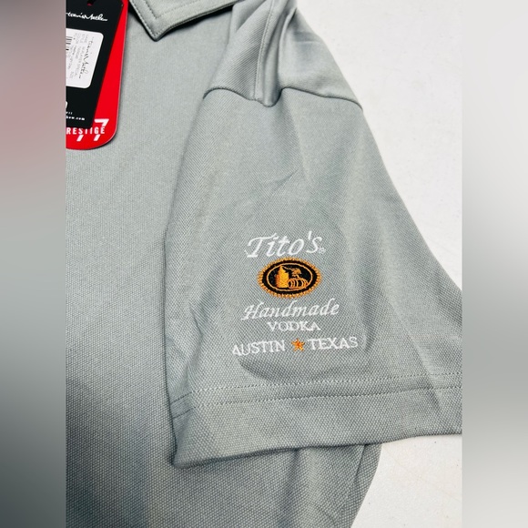Travis Mathew Womens Golf  Polo with Tito’s Vodka Logo Sz LARGE NEW W/ TAGS - Picture 2 of 4